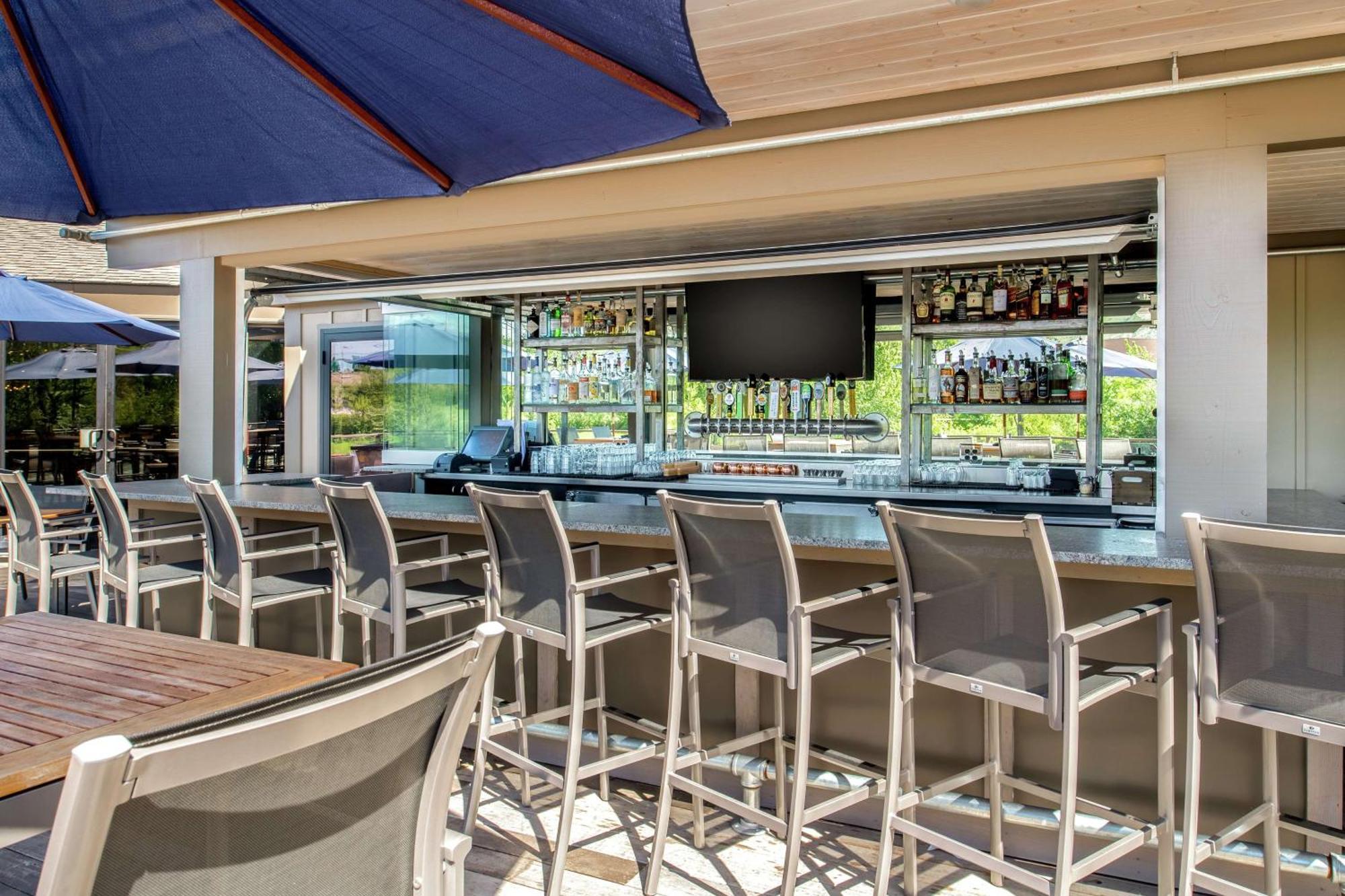 Doubletree By Hilton Missoula Edgewater Hotel Exterior foto