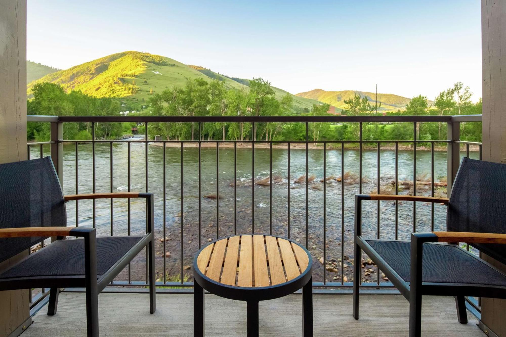Doubletree By Hilton Missoula Edgewater Hotel Exterior foto